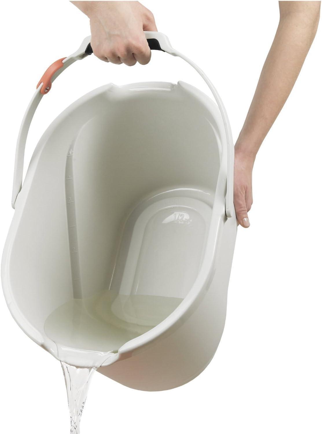 imageOXO Good Grips Angled Measuring Mop Bucket