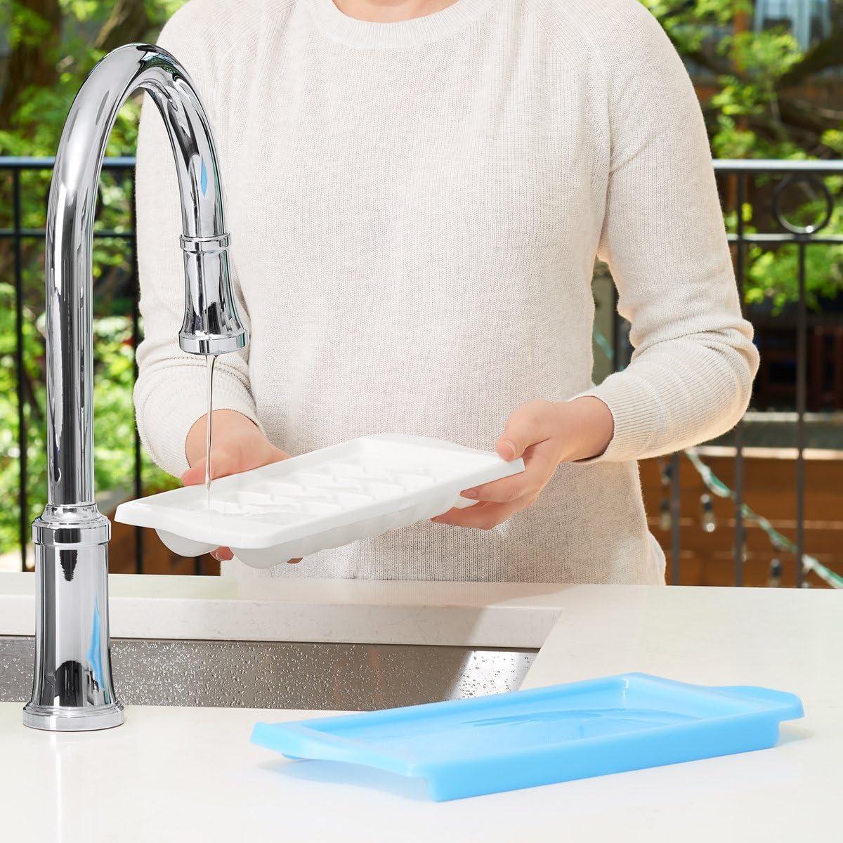 imageOXO Good Grips Covered Ice Cube Tray Set2 Pack