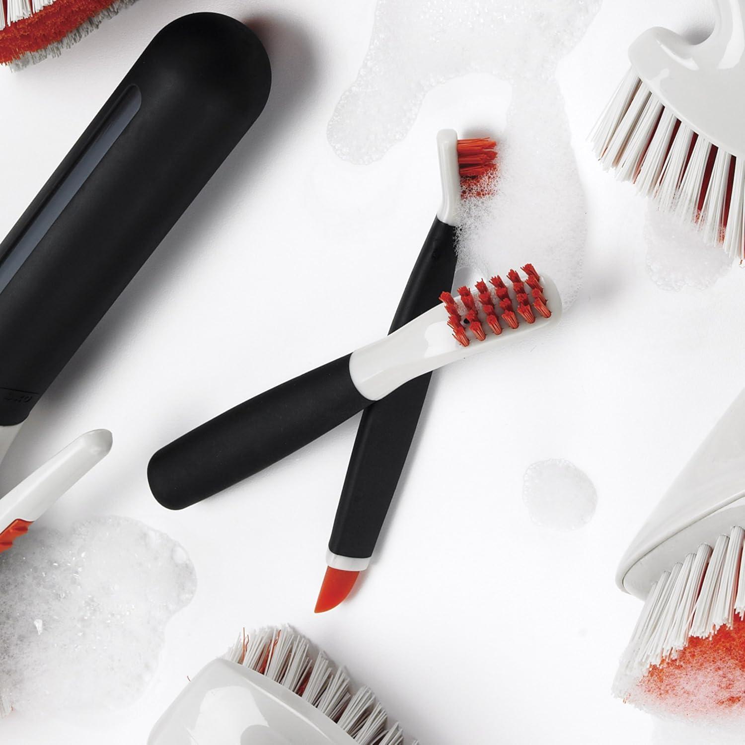 imageOXO Good Grips Deep Clean Brush Set