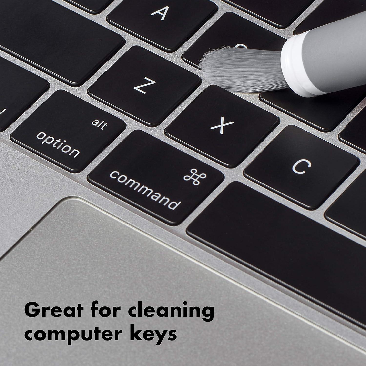 imageOXO Grips Electronics Cleaning BrushOrange