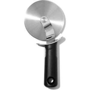 OXO Good Grips NEW Large 4-Inch Pizza Wheel and Cutter(4″ Pizza Cutter)