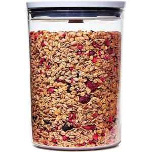OXO Good Grips Round POP Container – Large (5.2 Qt) for flour, sugar, cereal and more | Airtight Food Storage | BPA Free | Dishwasher Safe | Clear Body,White(Medium – 3.3 Qt)